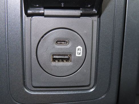 Used 2022 Ford F150 XL w/ Equipment Group 101A High image 31