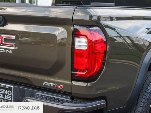 Used 2023 GMC Canyon AT4 w/ AT4 Premium Package AWD/4WD image 7