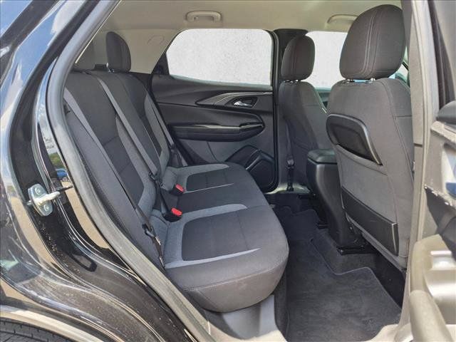 Used 2022 Chevrolet TrailBlazer LT FWD image 18