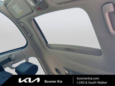 Used 2024 Kia Telluride S w/ S Sunroof Package FWD image 18