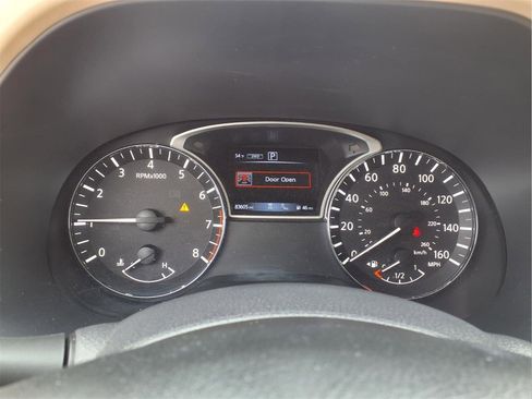 Used 2020 Nissan Pathfinder SL image 31