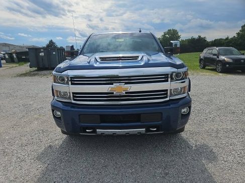 Used 2017 Chevrolet Silverado 2500 High Country w/ Duramax Plus Package AWD/4WD image 3