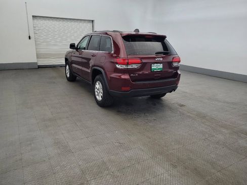 Used 2020 Jeep Grand Cherokee Laredo AWD/4WD image 5