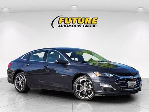 Used 2023 Chevrolet Malibu LT image 1