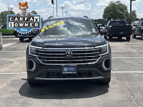 Used 2024 Volkswagen Atlas SE FWD image 2