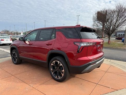 New 2026 Chevrolet Equinox LT w/ Convenience Package II image 4