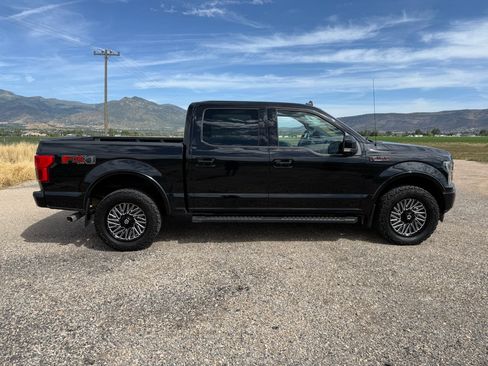Used 2019 Ford F150 Lariat w/ Equipment Group 502A Luxury AWD/4WD image 9