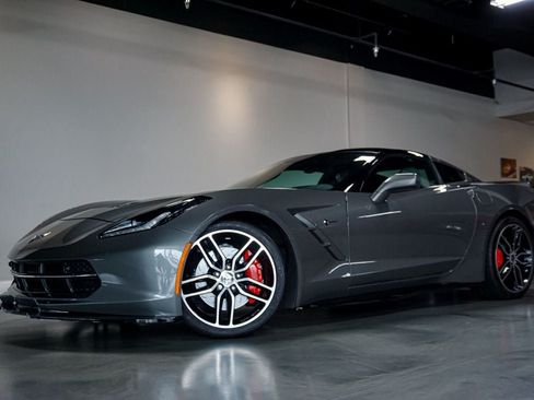 Used 2016 Chevrolet Corvette Stingray Coupe w/ 2LT Preferred Equipment Group RWD image 1