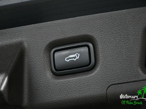 Used 2019 Hyundai Santa Fe SEL AWD/4WD image 15