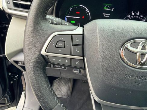 Used 2021 Toyota Sienna XLE AWD/4WD image 17