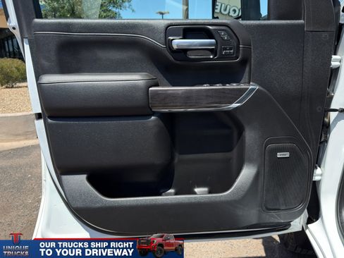 Used 2020 Chevrolet Silverado 3500 LTZ w/ Technology Package AWD/4WD image 14
