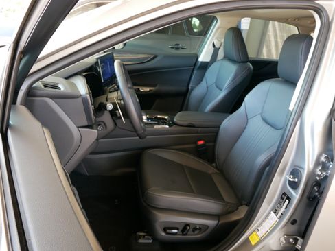 Used 2025 Lexus NX 350h AWD w/ Cold Area Package image 2