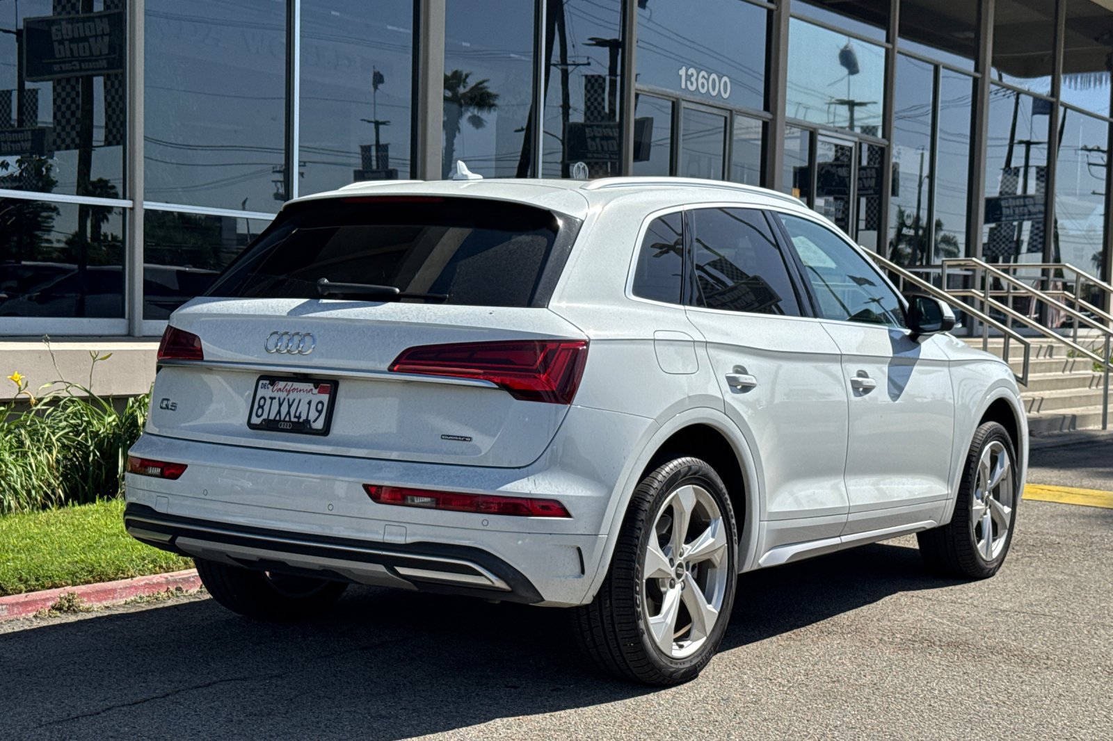 Used 2021 Audi Q5 2.0T Premium Plus w/ Premium Plus Package AWD/4WD image 5