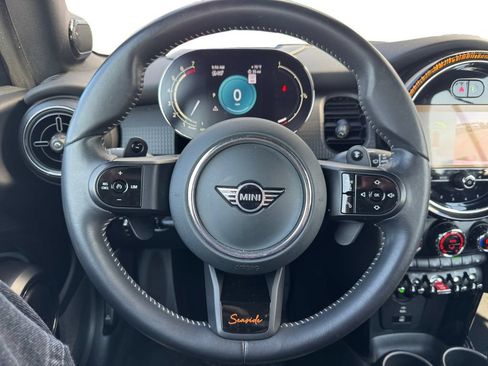 Used 2024 MINI Cooper S w/ Seaside Edition FWD image 15