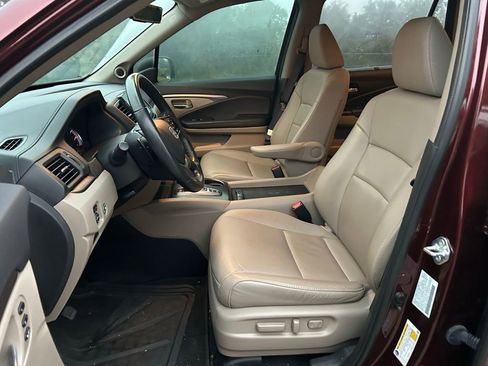 Used 2022 Honda Pilot Special Edition image 14