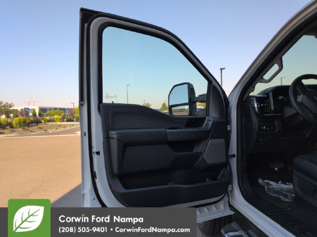 New 2026 Ford F350 Lariat AWD/4WD image 10