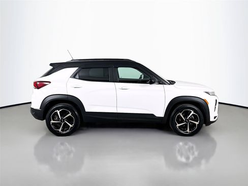 Used 2023 Chevrolet TrailBlazer RS w/ Technology Package AWD/4WD image 10