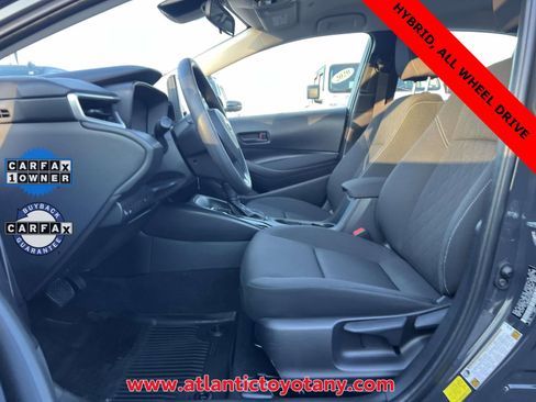 Used 2025 Toyota Corolla LE image 14