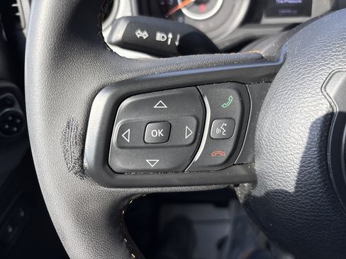 Used 2024 Jeep Wrangler Unlimited Sport AWD/4WD image 24