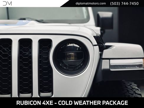 Used 2023 Jeep Wrangler Unlimited Rubicon 4xe w/ Cold Weather Group AWD/4WD image 13