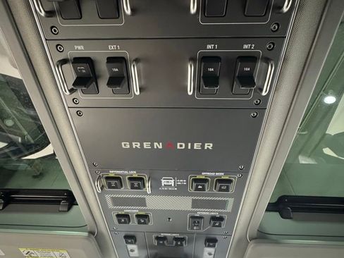 Used 2025 INEOS Grenadier AWD/4WD image 15