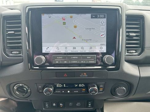 Used 2022 Nissan Frontier PRO-4X w/ Pro-4X Premium Package AWD/4WD image 17