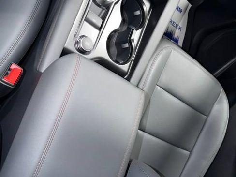 New 2026 Ford Explorer Active w/ Active Comfort Package AWD/4WD image 19