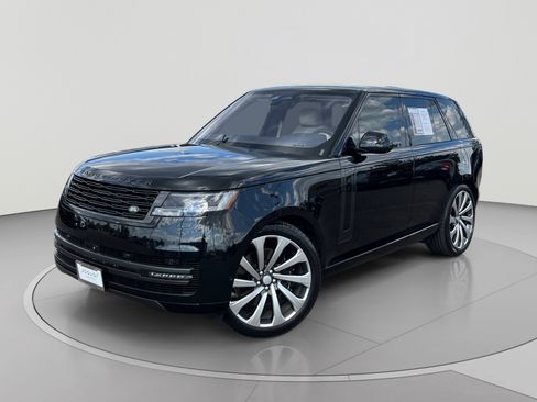 Used 2023 Land Rover Range Rover SE AWD/4WD image 1