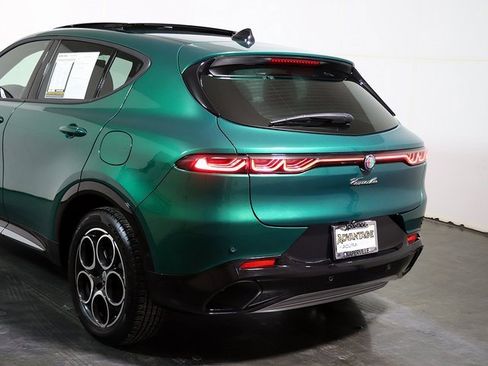 Used 2024 Alfa Romeo Tonale Ti image 11