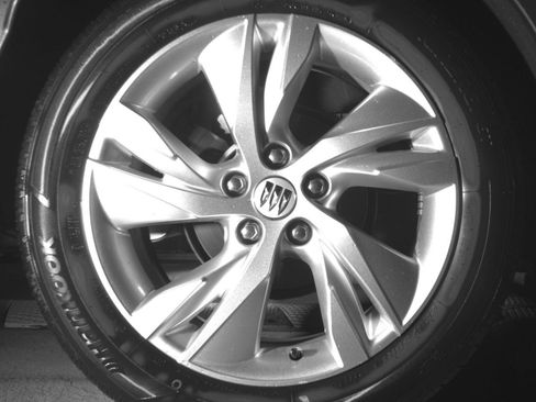 Used 2025 Buick Encore GX Preferred AWD/4WD image 18