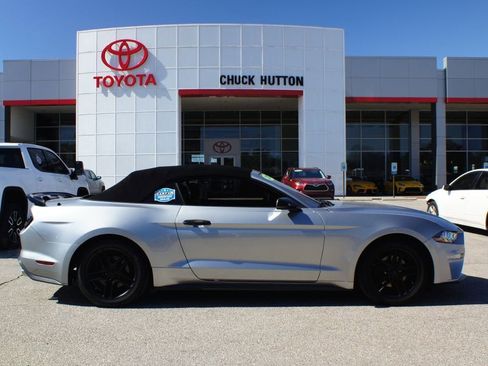 Used 2020 Ford Mustang Premium image 1