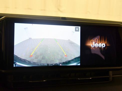 Used 2024 Jeep Wrangler Unlimited Rubicon image 22