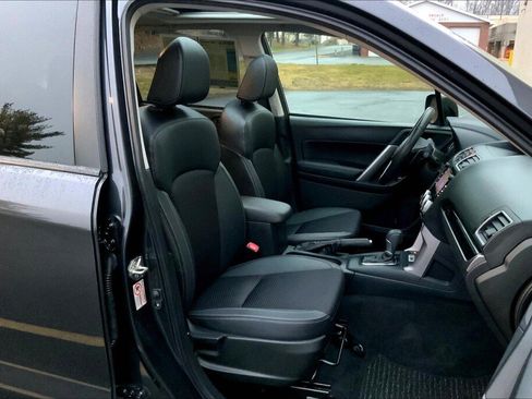 Used 2018 Subaru Forester 2.5i Premium AWD/4WD image 21