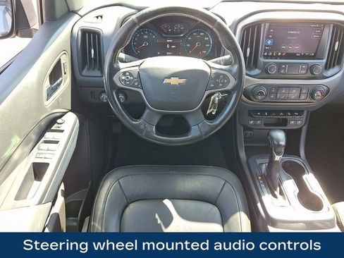 Used 2022 Chevrolet Colorado Z71 AWD/4WD image 3