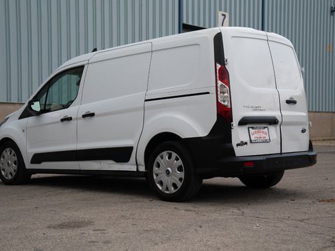 Used 2022 Ford Transit Connect XL image 17