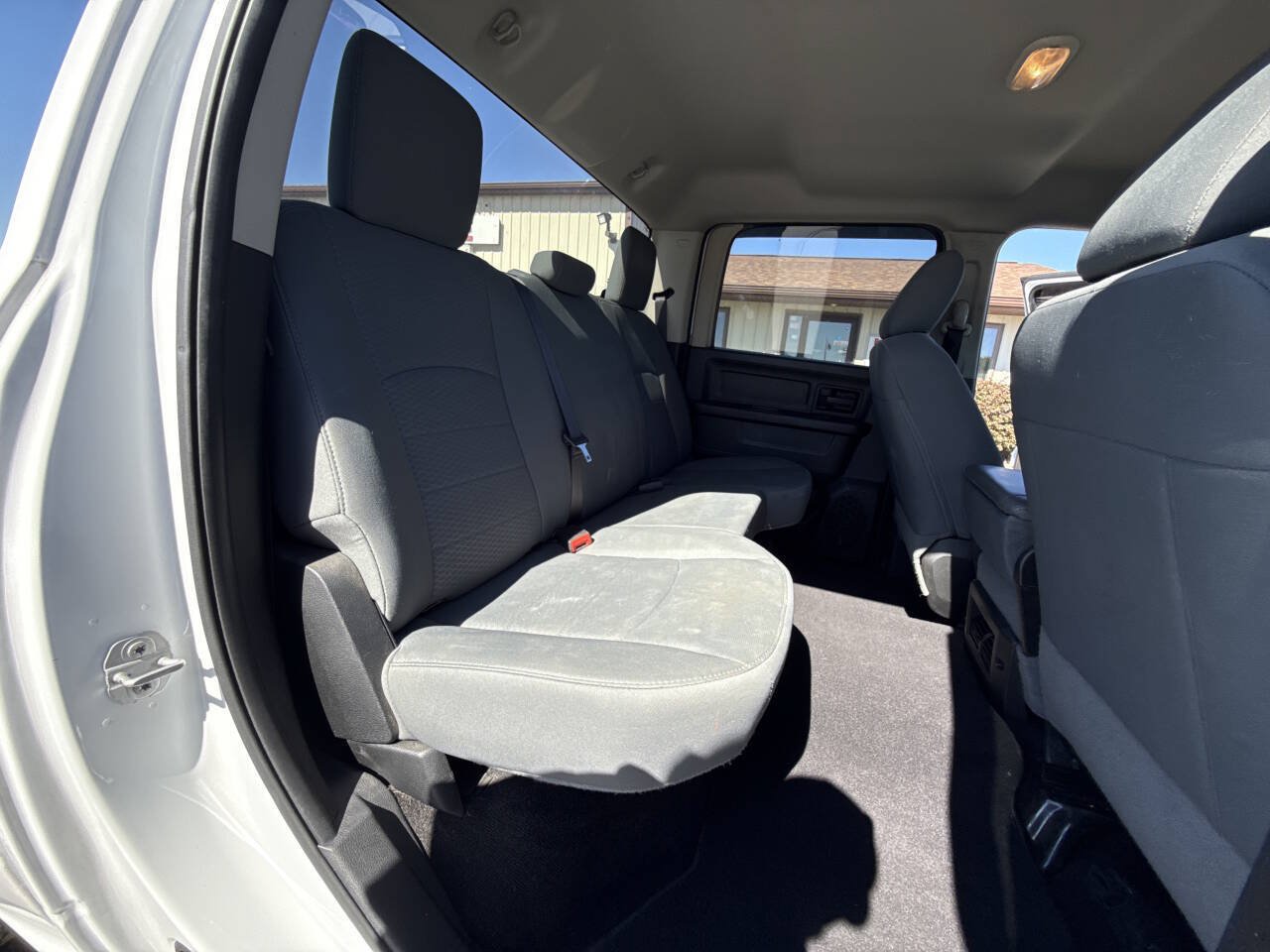 Used 2015 RAM 1500 Express AWD/4WD image 11