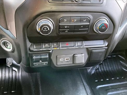 Used 2024 Chevrolet Silverado 1500 W/T w/ Trailering Package image 17