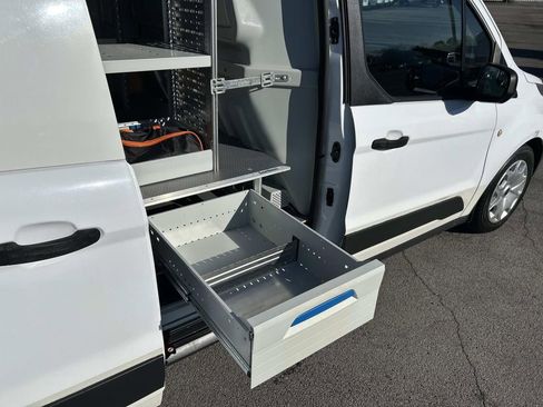 Used 2015 Ford Transit Connect XL image 21