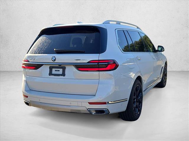 Used 2025 BMW X7 xDrive40i w/ Executive Package AWD/4WD image 5