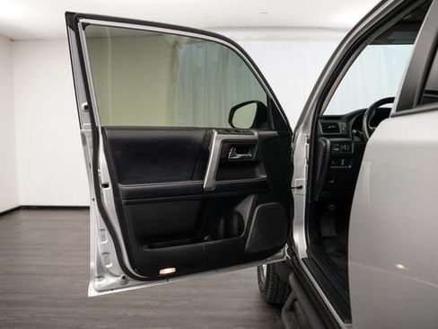 Used 2019 Toyota 4Runner SR5 RWD image 16