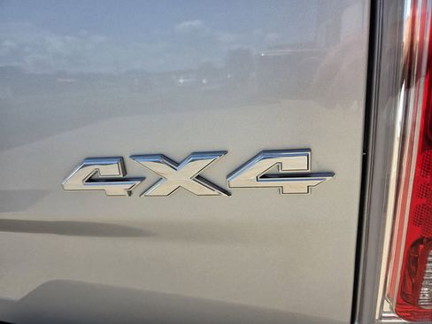 Used 2017 RAM 1500 Laramie w/ Convenience Group AWD/4WD image 42
