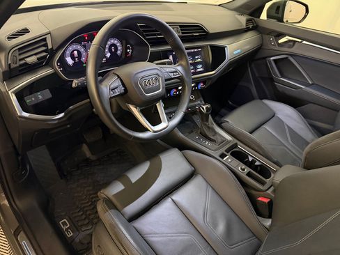 Certified 2022 Audi Q3 2.0T Premium Plus w/ Premium Plus Package AWD/4WD image 4