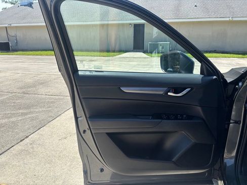 Used 2025 MAZDA CX-5 AWD 2.5 S w/ Preferred Package image 10