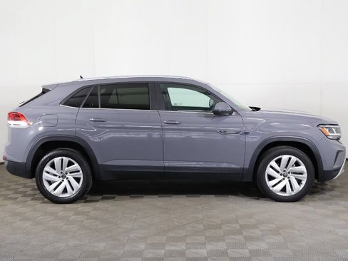 Used 2021 Volkswagen Atlas Cross Sport SE w/ Panoramic Sunroof Package AWD/4WD image 18