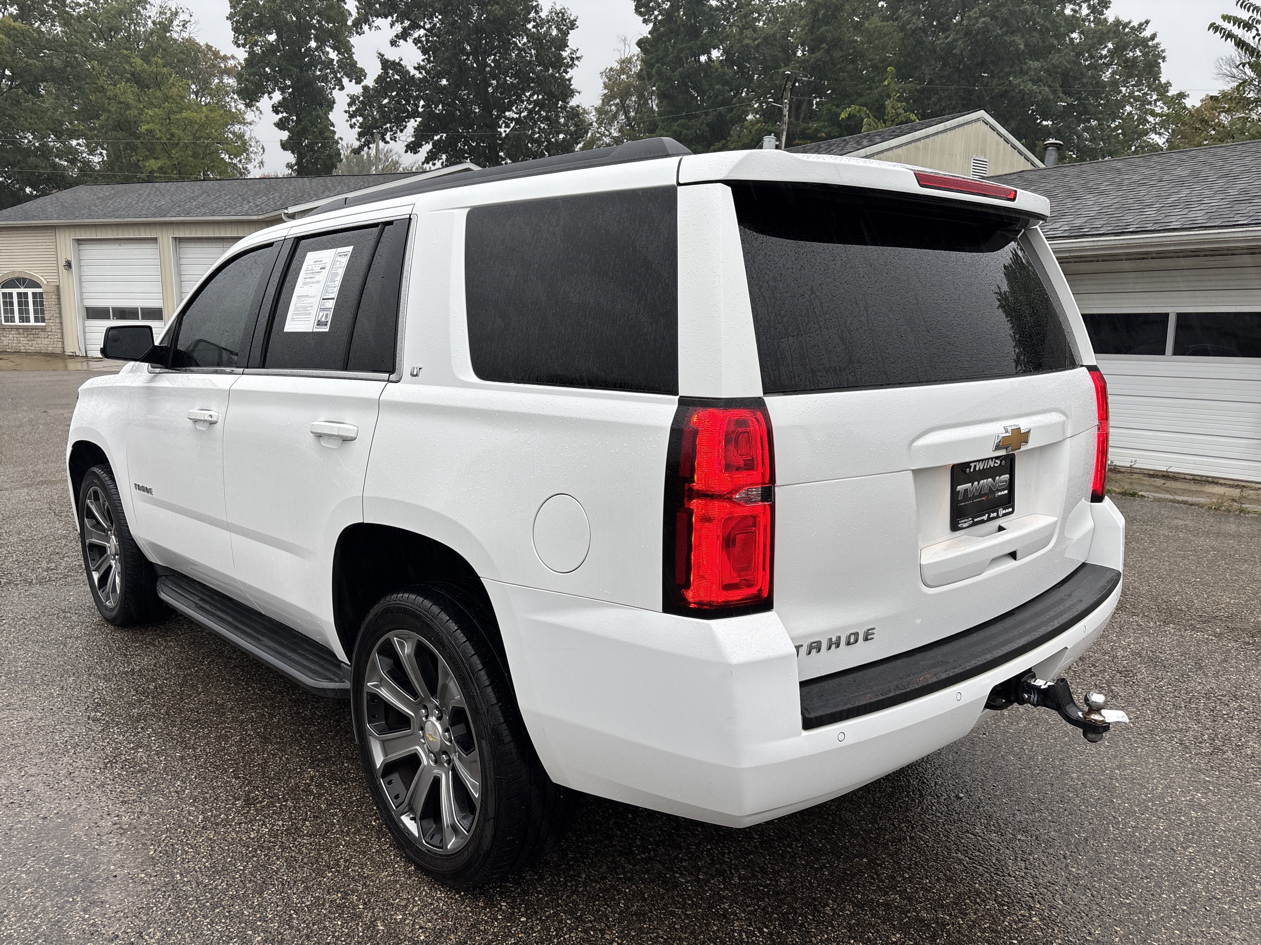Used 2018 Chevrolet Tahoe LT AWD/4WD image 11