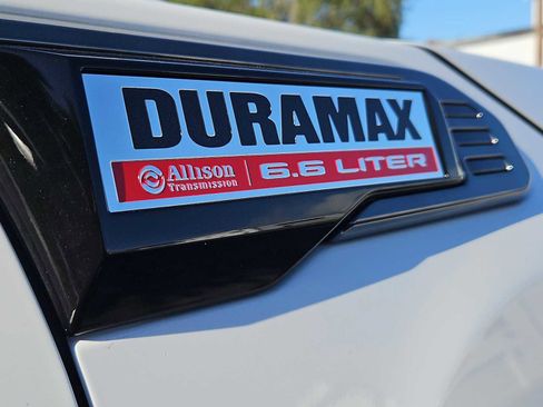 Used 2024 GMC Sierra 2500 AT4 w/ AT4 Premium Plus Package image 13