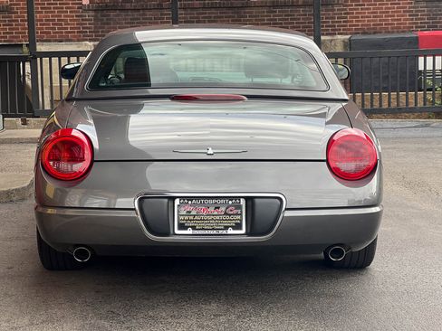 Used 2003 Ford Thunderbird Deluxe image 6