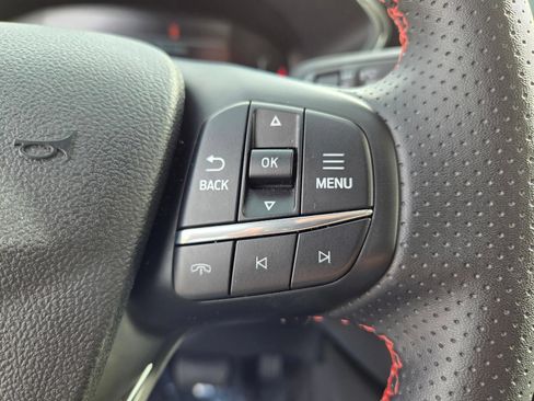 Used 2025 Ford Escape ST-Line FWD image 17