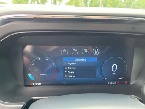 Used 2023 Ford F250 Lariat w/ Tremor Off-Road Package AWD/4WD image 15
