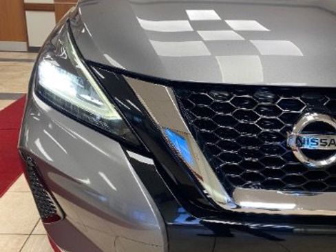 Used 2021 Nissan Murano S image 9
